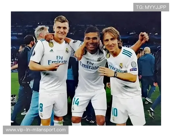 卡西利亚斯从传奇主力到皇马替补的辉煌与告别之路 卡西利亚斯从传奇主力到皇马替补的辉煌与告别之路