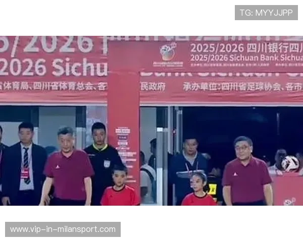 夺冠庆典准备受阻不同步开球致球队无缘主场欢乐庆祝 夺冠庆典准备受阻不同步开球致球队无缘主场欢乐庆祝