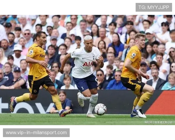 埃弗顿遭遇密集赛程考验全面轮换策略成球队取胜关键 埃弗顿遭遇密集赛程考验全面轮换策略成球队取胜关键