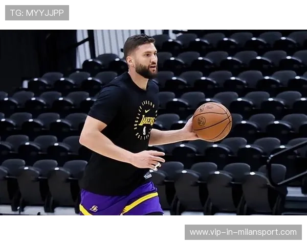 湖人欲送走老将,大交易风声再起:新篇章即将开启? 湖人欲送走老将,大交易风声再起:新篇章即将开启?