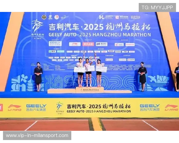 2025杭州马拉松:三万跑者竞逐“最美赛道” 2025杭州马拉松:三万跑者竞逐“最美赛道”