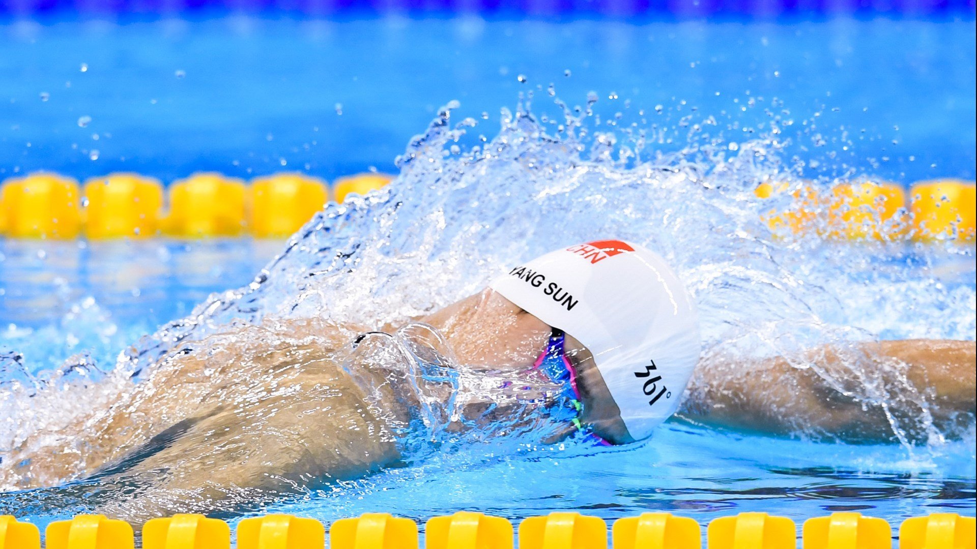 世界杯预选赛中国队爆冷 球迷呼吁加强防守，世界杯预选赛中国队2022